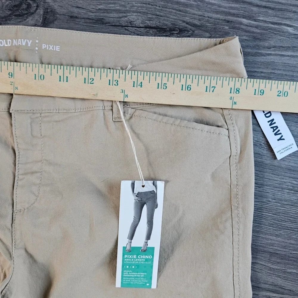 Old Navy Pixie Chino Ankle Pants Womens 14 Tan Khaki Stretch Mid Rise Slim New - Picture 9 of 11